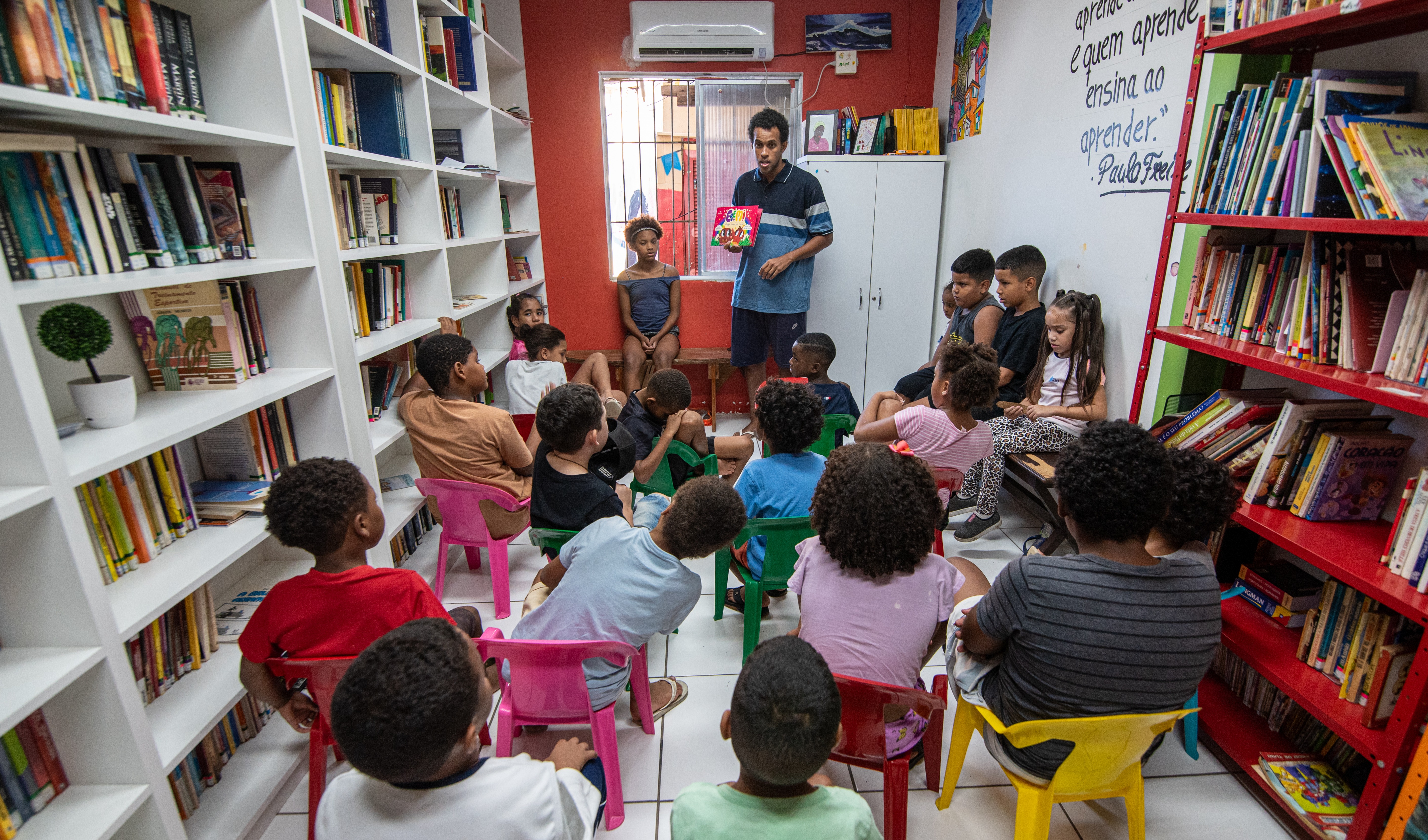 Inauguração da Biblioteca Comunitária da auta